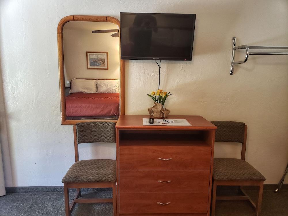 Yosemite Riverside Inn Groveland Extérieur photo