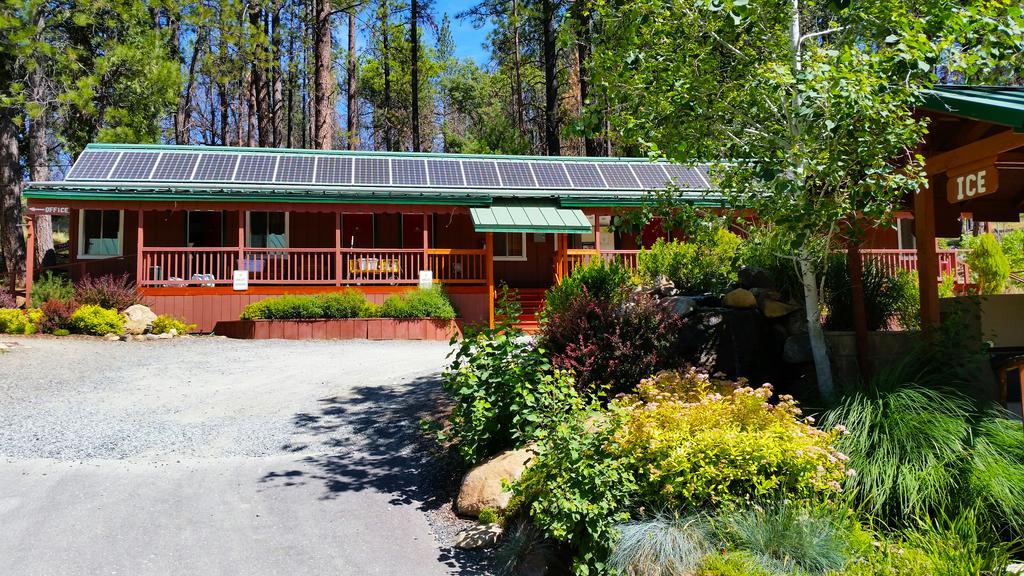 Yosemite Riverside Inn Groveland Extérieur photo